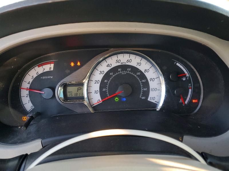 2013 Toyota Sienna se 8-passenger