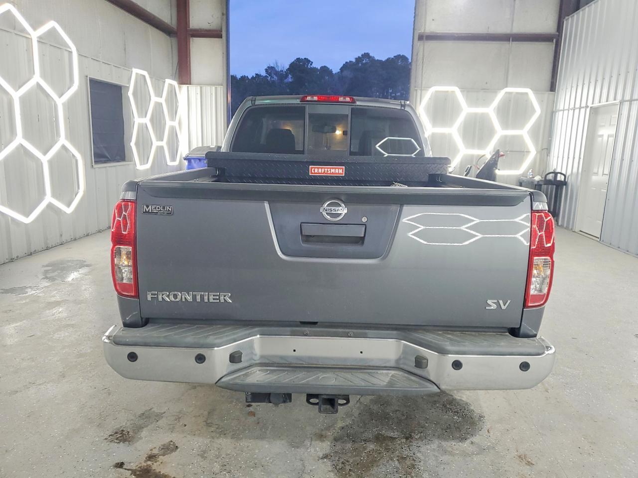 2020 Nissan Frontier SV
