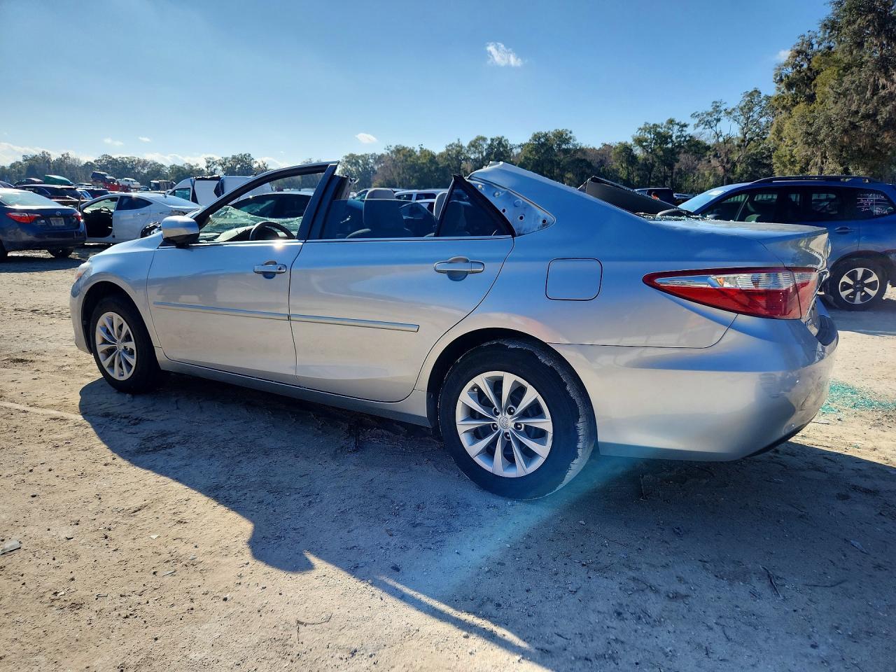2017 Toyota Camry le