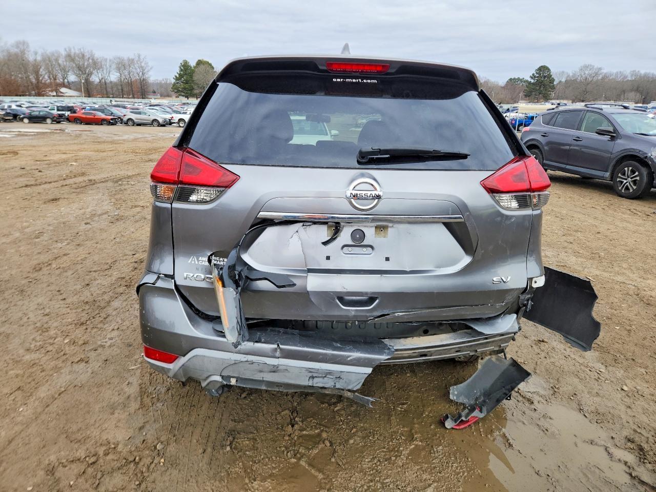 2017 Nissan Rogue sv
