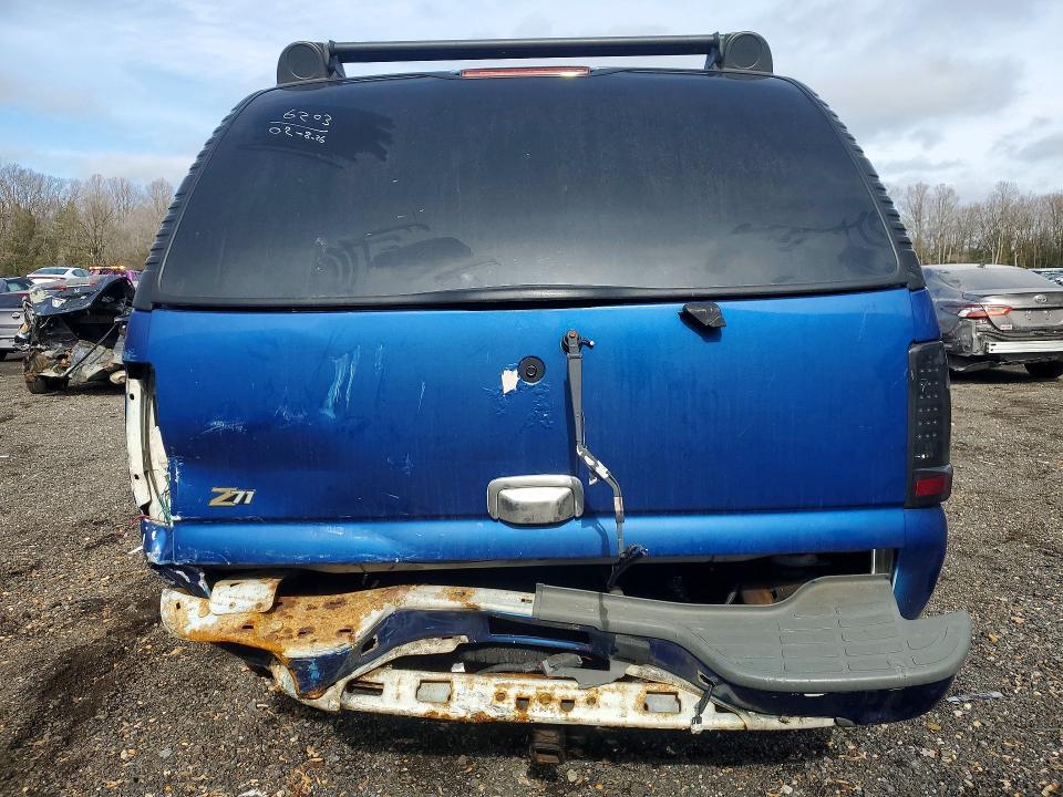 2004 Chevrolet Suburban K1500