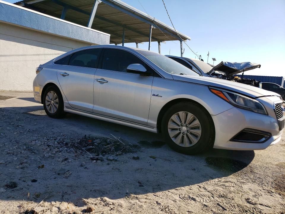 2016 Hyundai Sonata Hybrid se