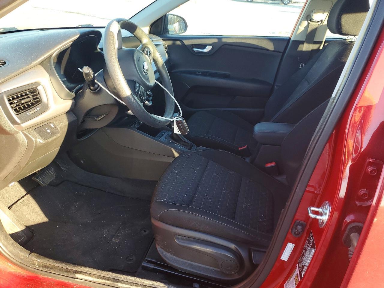 2021 KIA Rio s