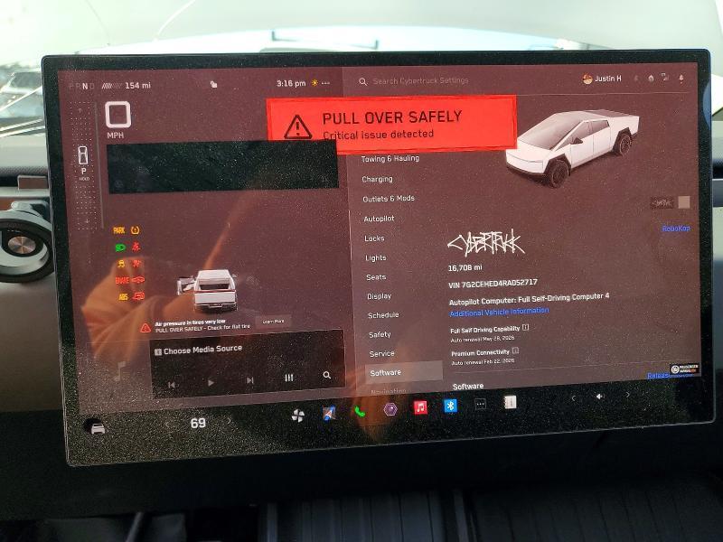 2024 Tesla Cybertruck