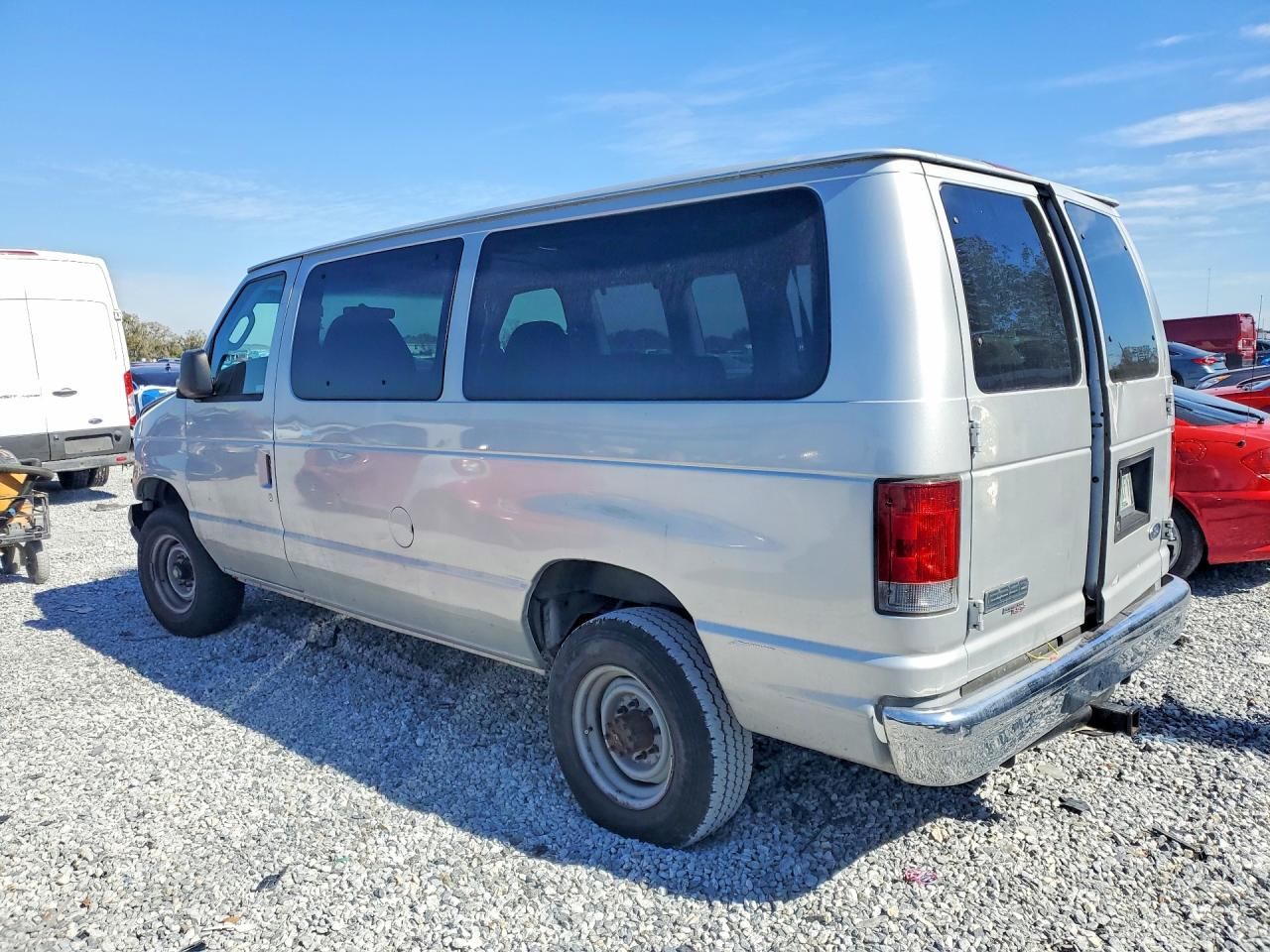 2007 Ford Econoline E350 Super Duty Wagon