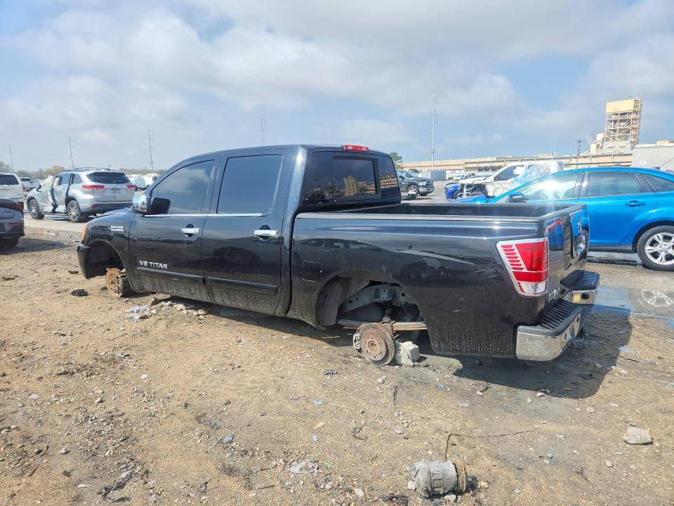 2011 Nissan Titan SV