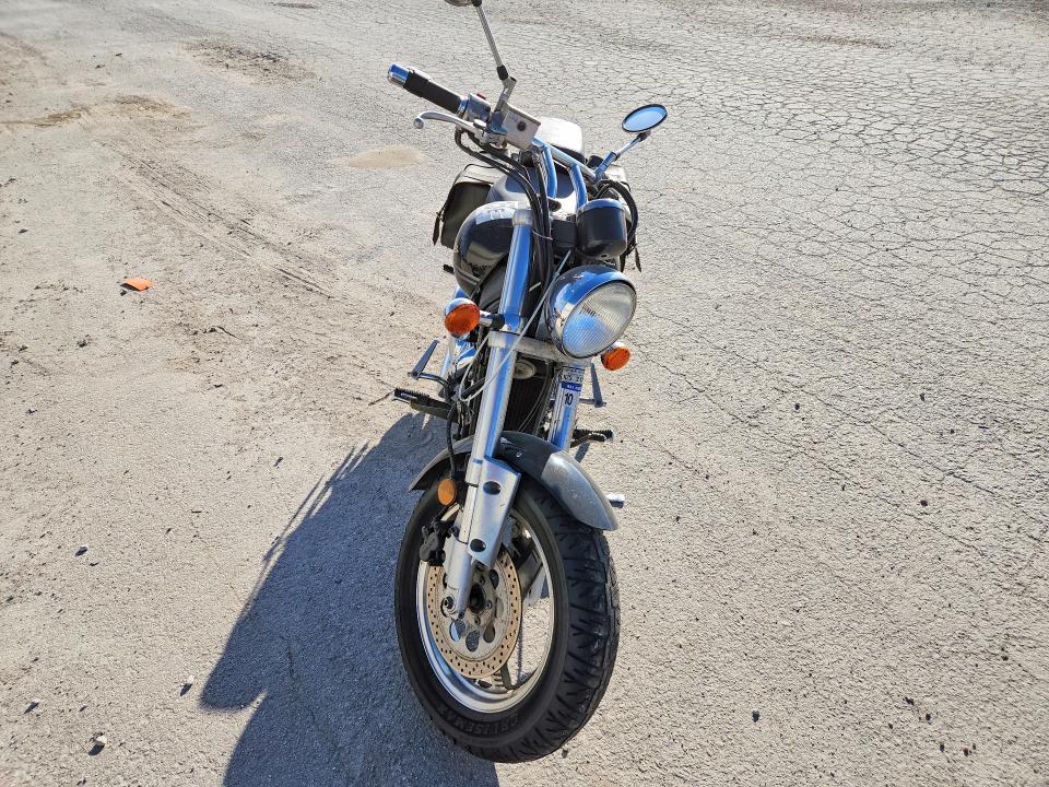 2002 Suzuki Vz800