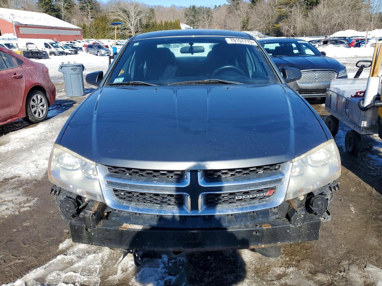 2013 Dodge Avenger se