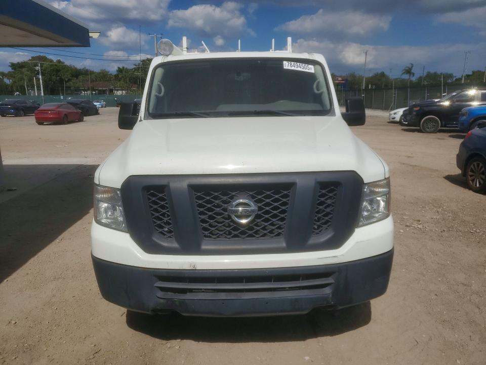 2016 Nissan Nv 2500 hd sv