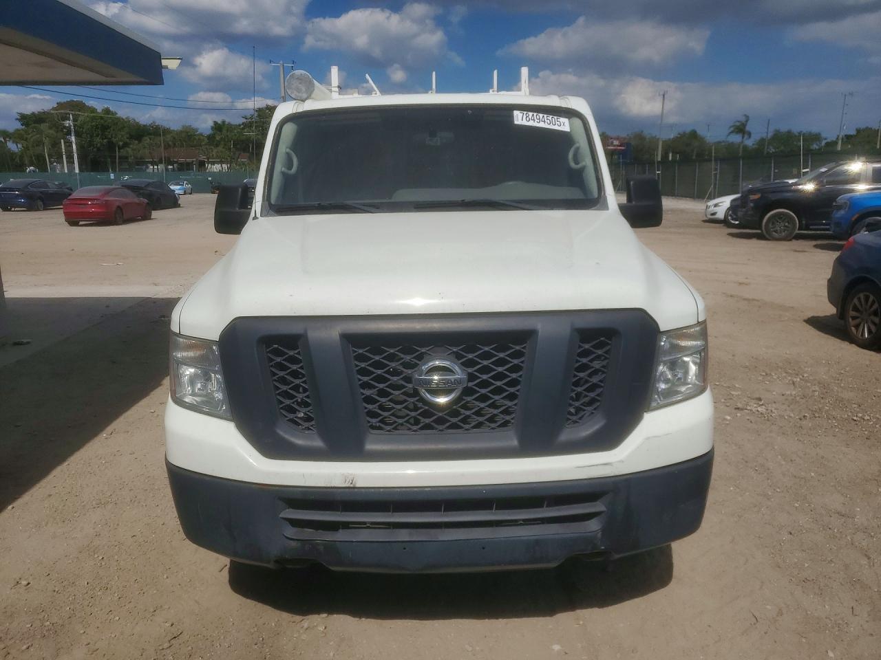 2016 Nissan NV 2500 HD SV