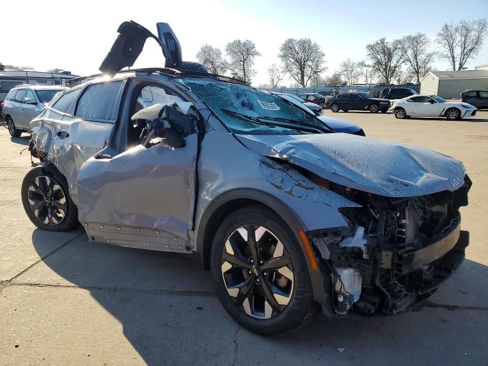 2024 KIA Sportage x Line