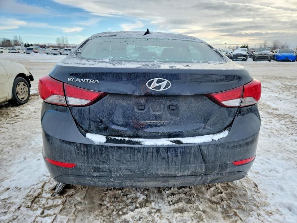 2016 Hyundai Elantra se