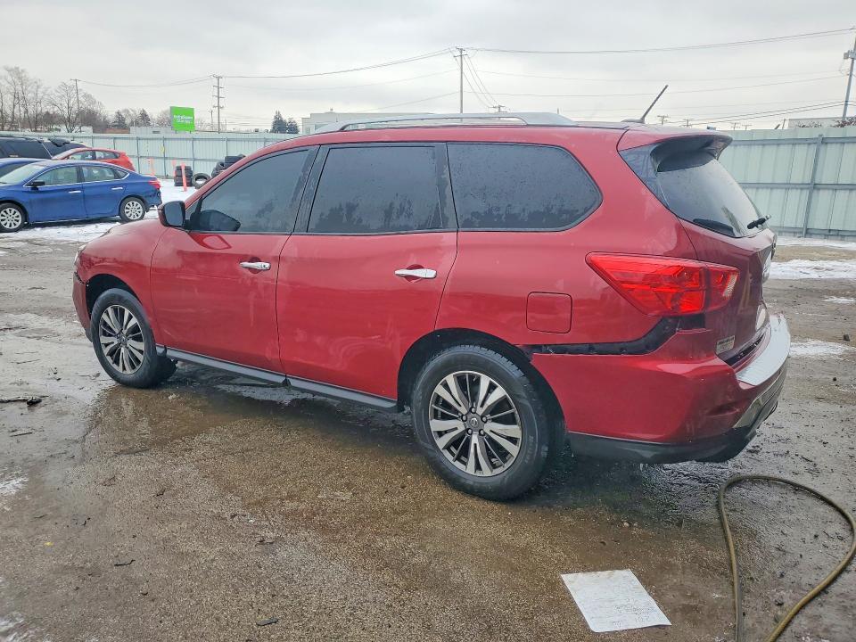 2017 Nissan Pathfinder s
