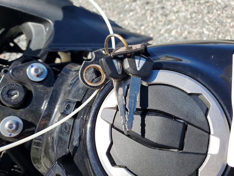 2020 Kawasaki EX650 M