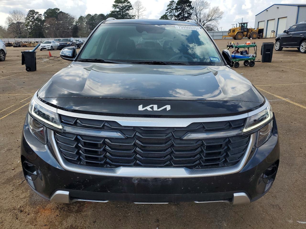 2025 KIA Seltos ex