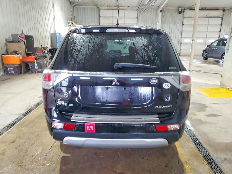 2015 Mitsubishi Outlander se