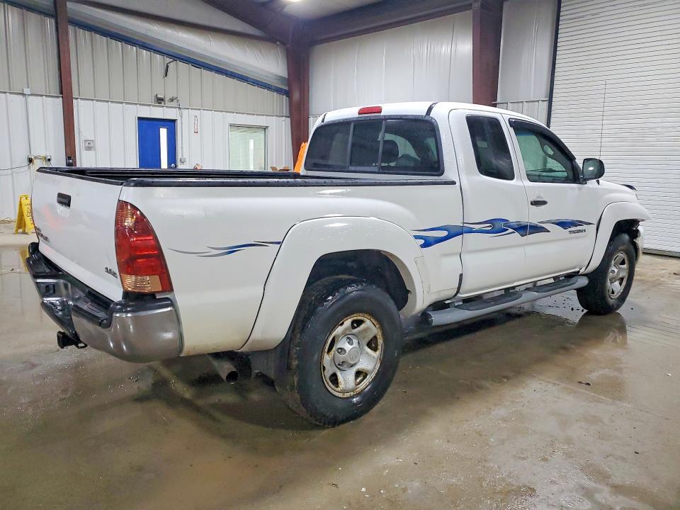 2006 Toyota Tacoma Base