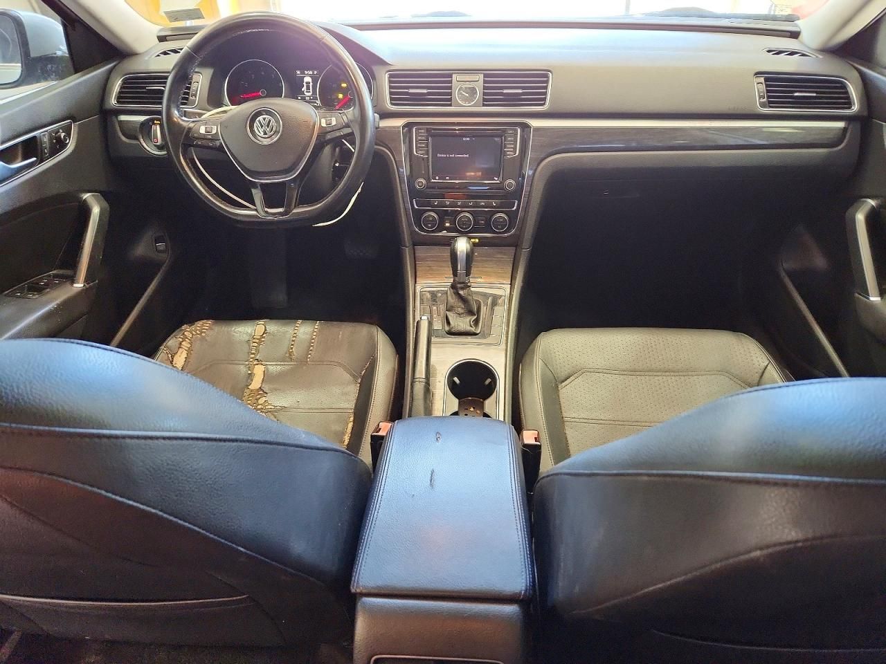 2016 Volkswagen Passat se