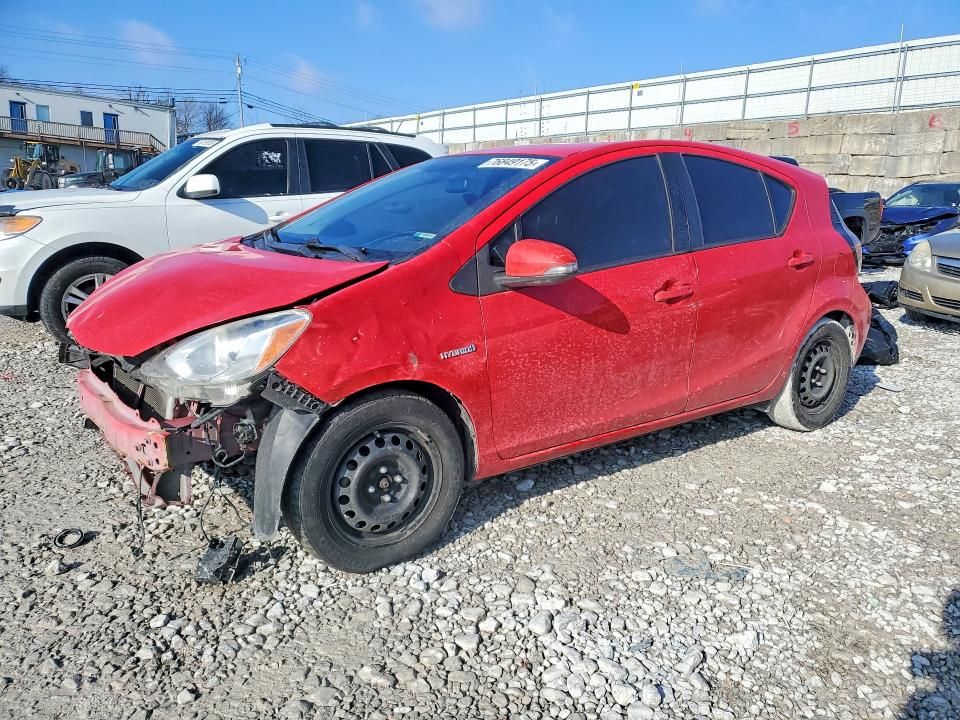 2015 Toyota Prius c