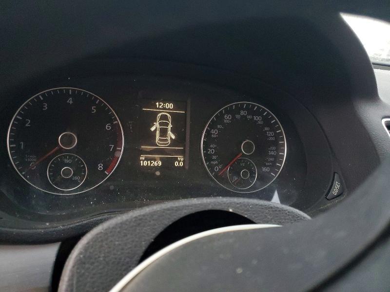 2013 Volkswagen Passat se