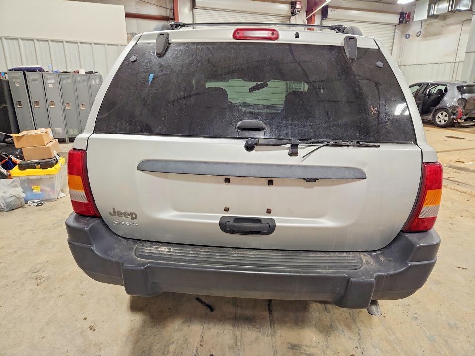2004 Jeep Grand Cherokee Laredo