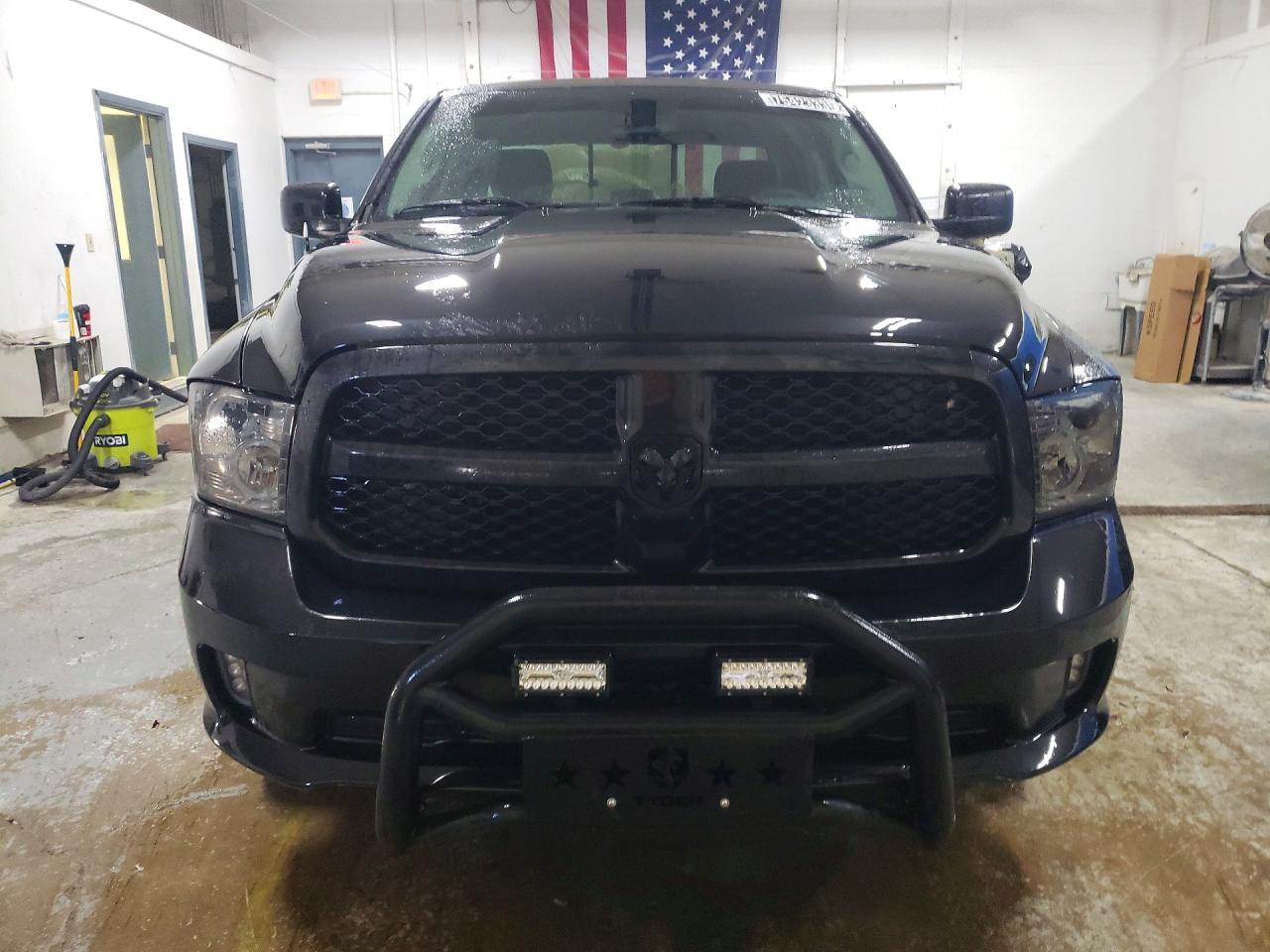 2016 Dodge RAM 1500 ST