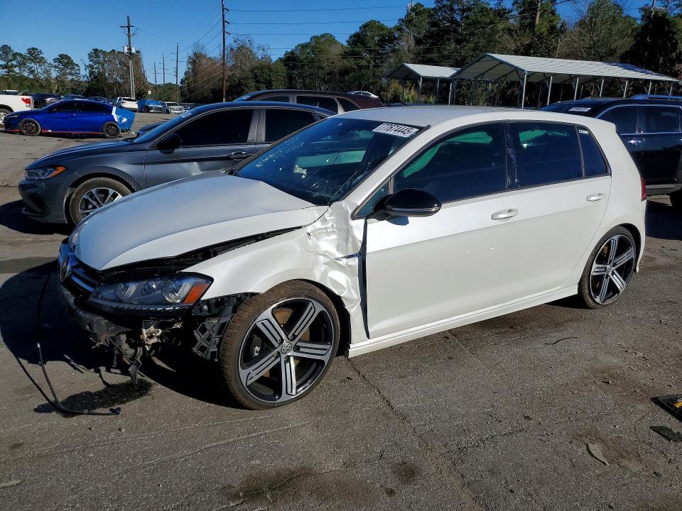 2016 Volkswagen Golf r