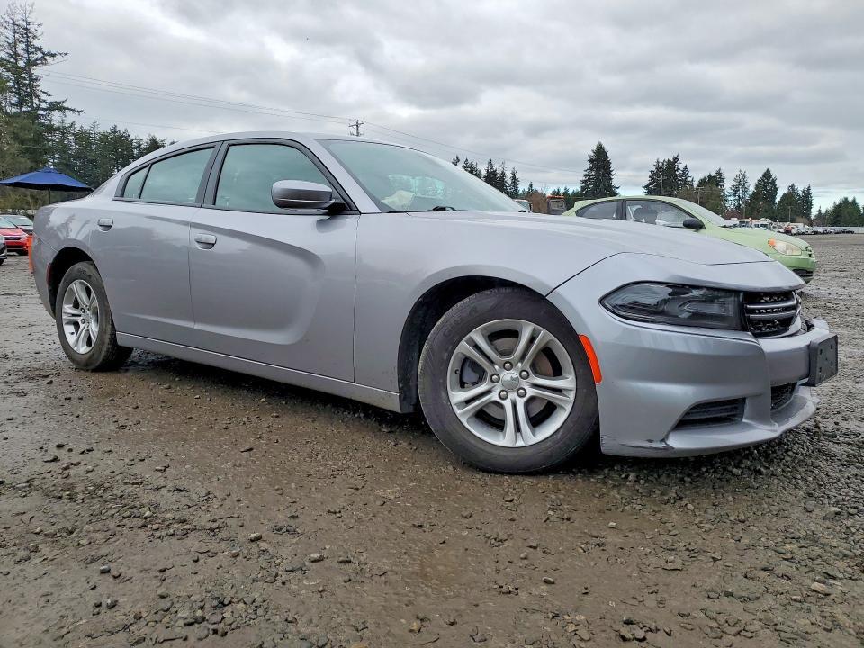 2015 Dodge Charger se