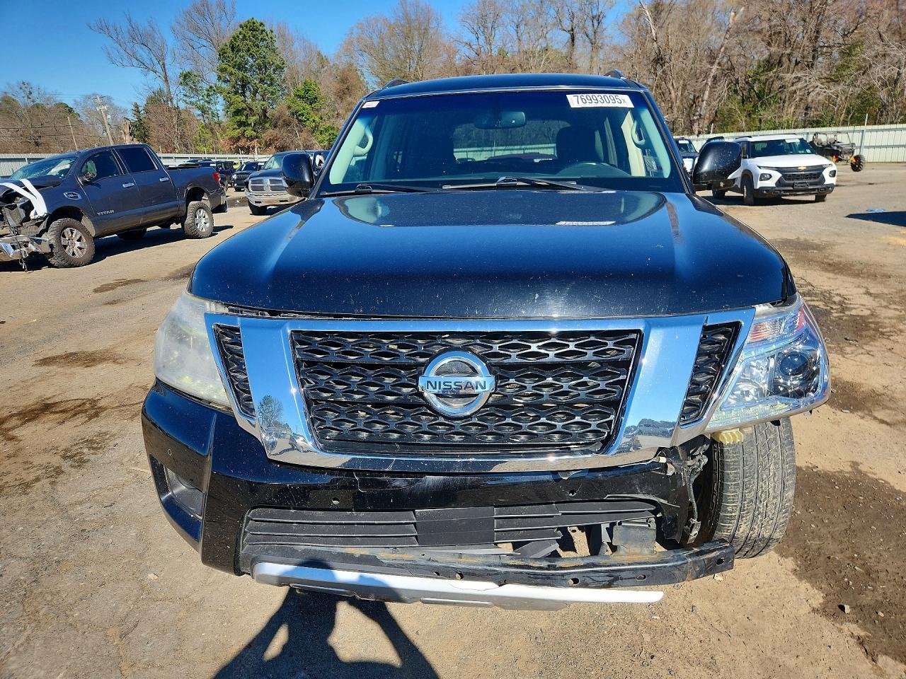 2017 Nissan Armada sv