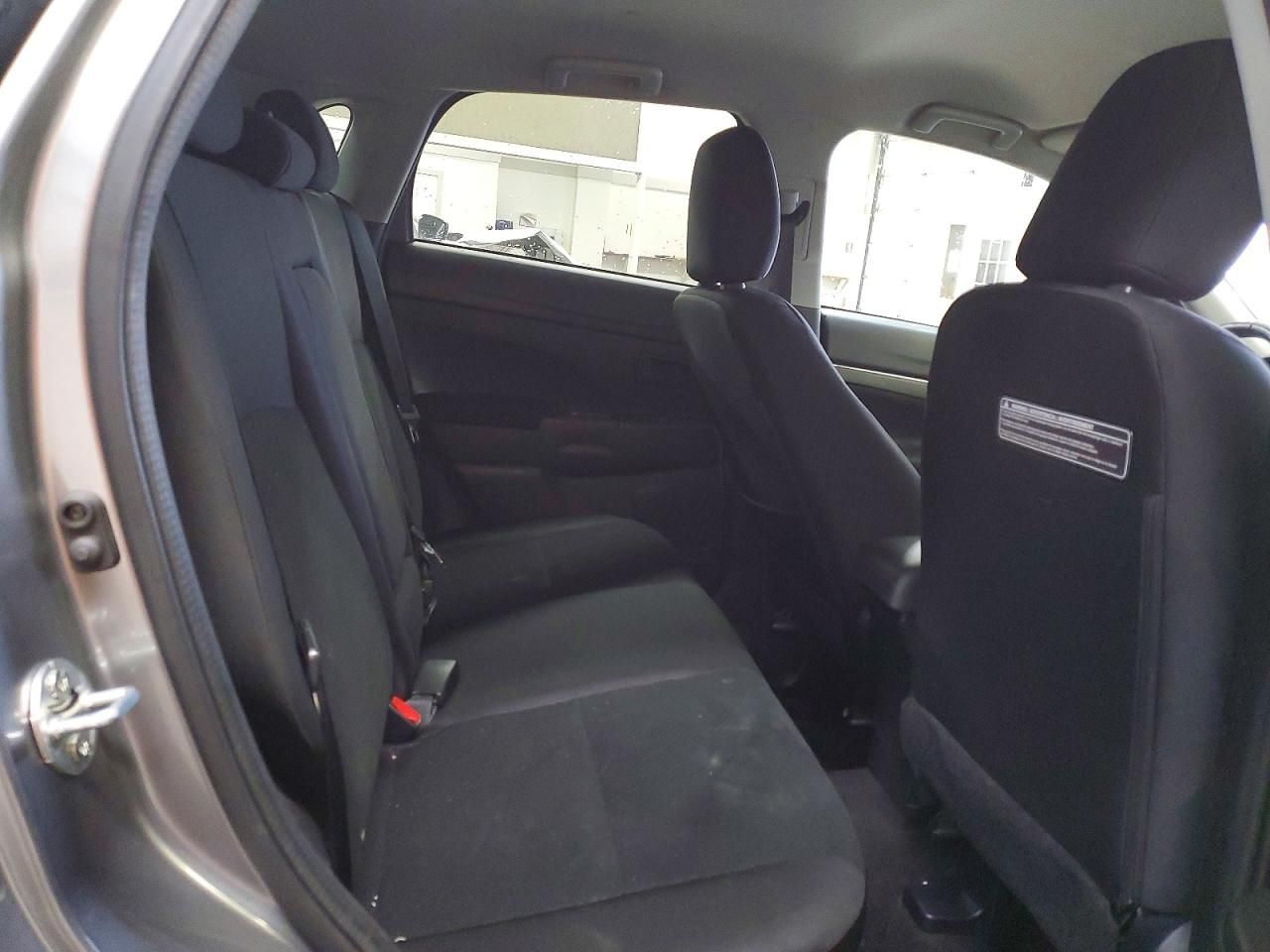 2015 Mitsubishi Outlander Sport es