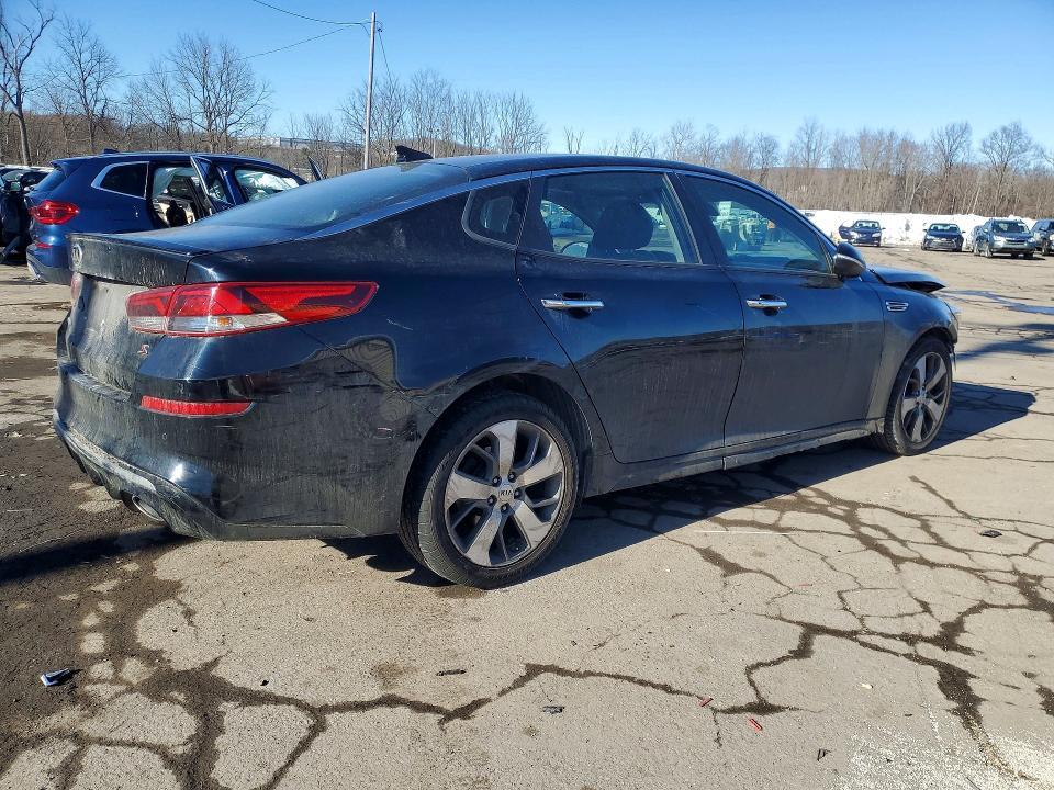 2019 KIA Optima s