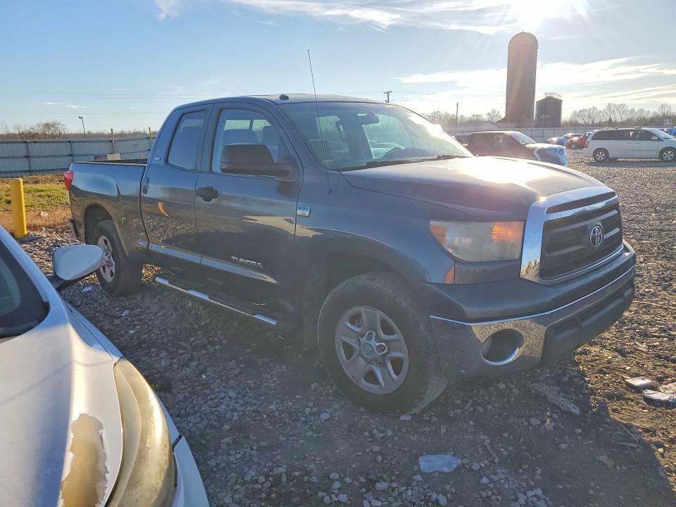 2010 Toyota Tundra Double cab SR5