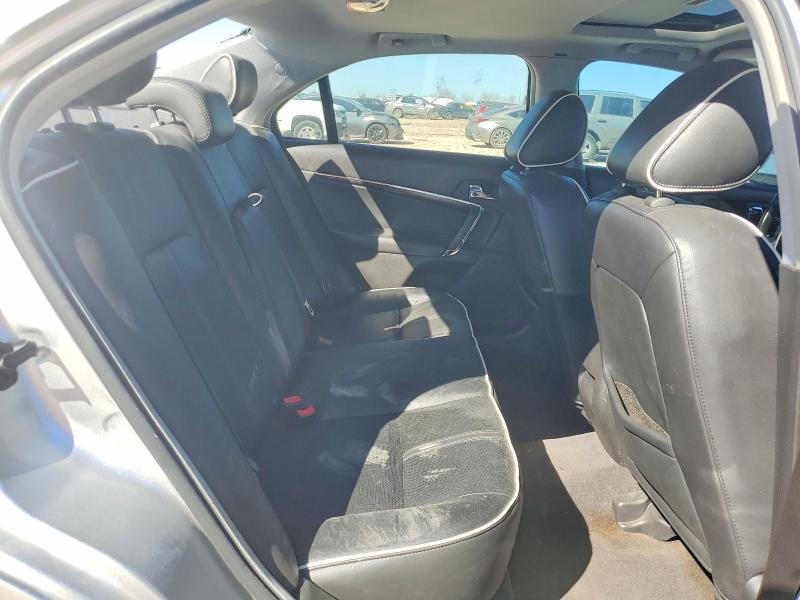2011 Lincoln Townhouse MKZ
