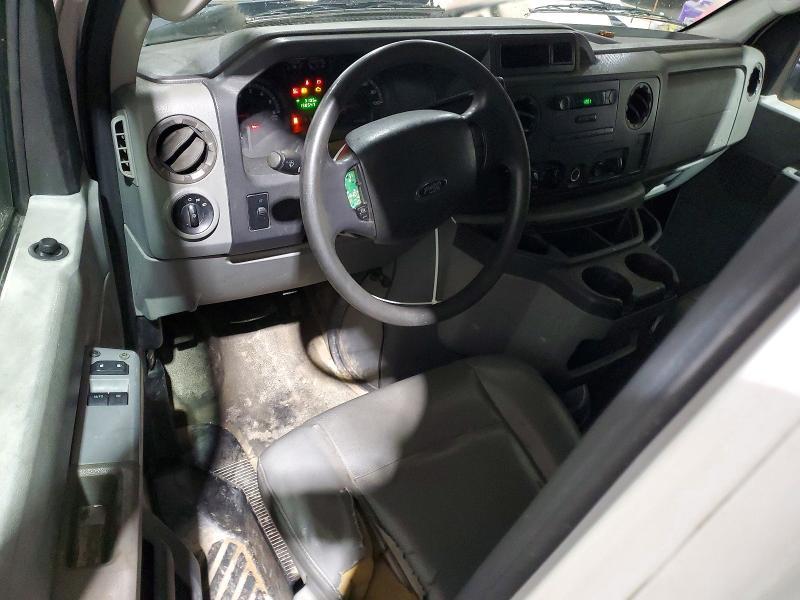 2009 Ford Econoline E350 Super Duty Van