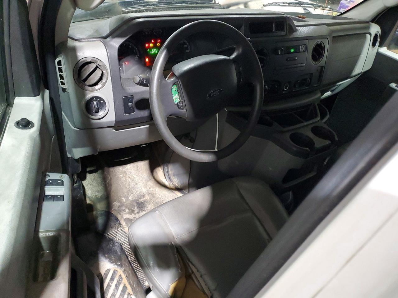 2009 Ford Econoline E350 Super Duty Van