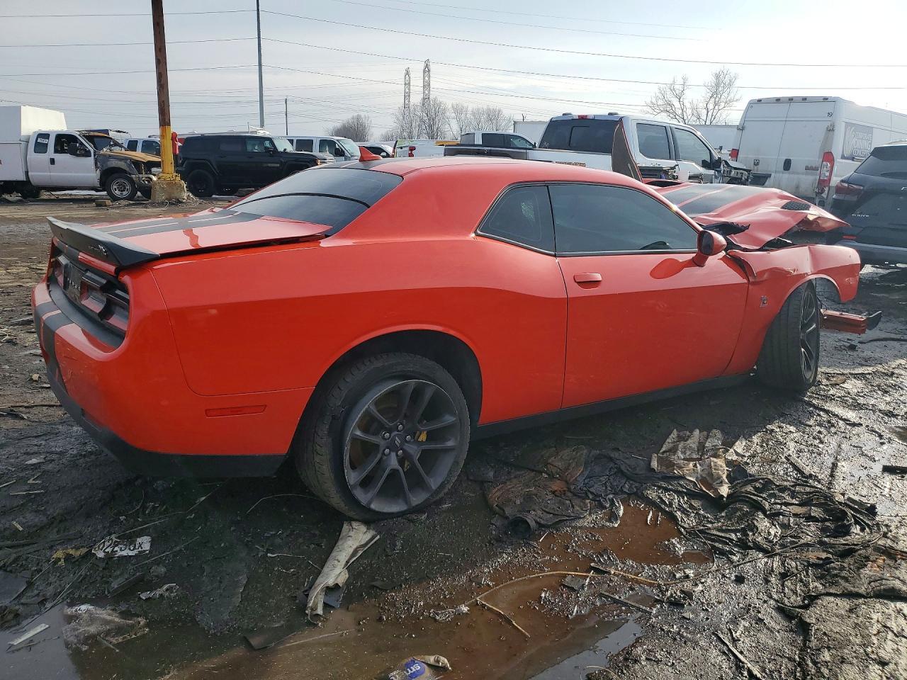 2021 Dodge Challenger r
