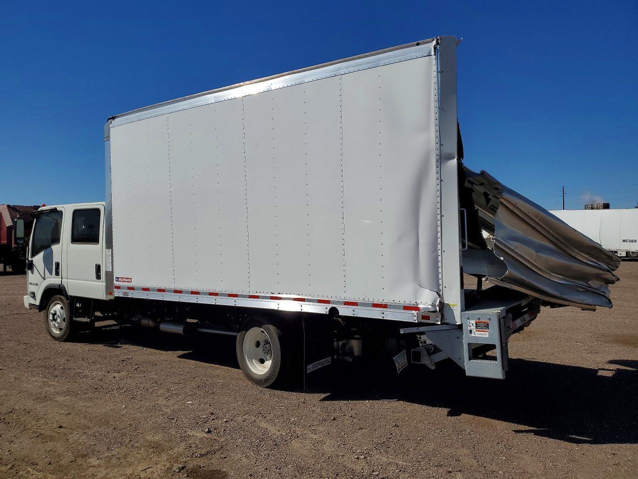 2026 Isuzu NPR HD BOX Truck