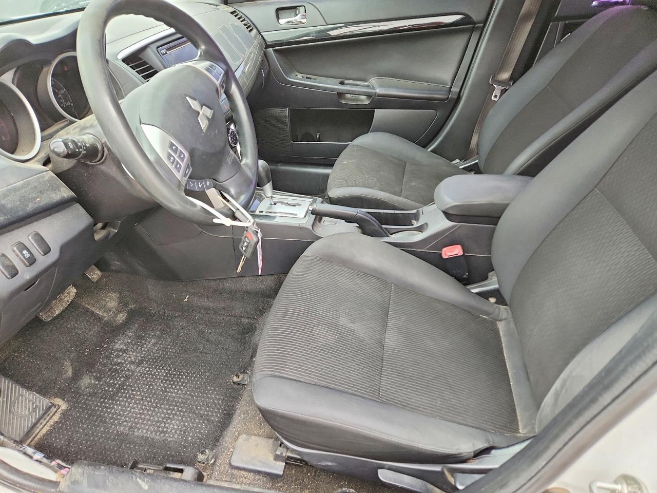 2016 Mitsubishi Lancer es