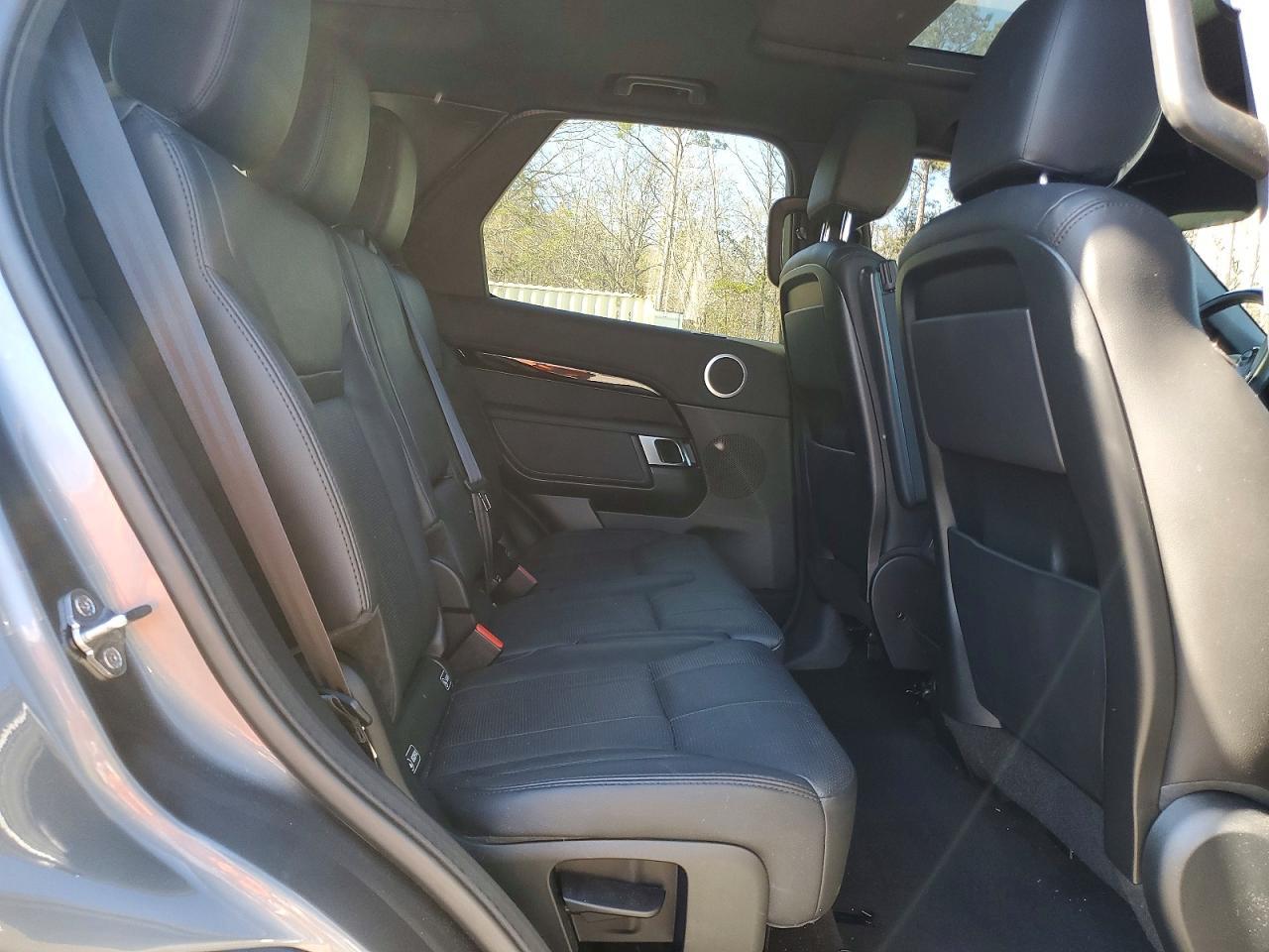 2019 Land Rover Discovery se