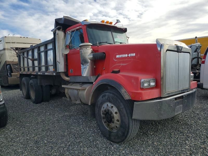 1999 Westenstar 1999 Western Star 4900 Dump Truck