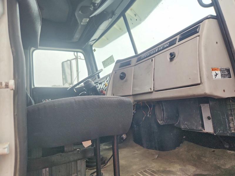 2015 Western Star 4900 Semi Truck