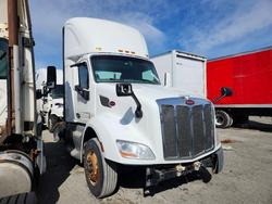 Peterbilt 579-semi Truck salvage cars for sale: 2017 Peterbilt 579-Semi Truck