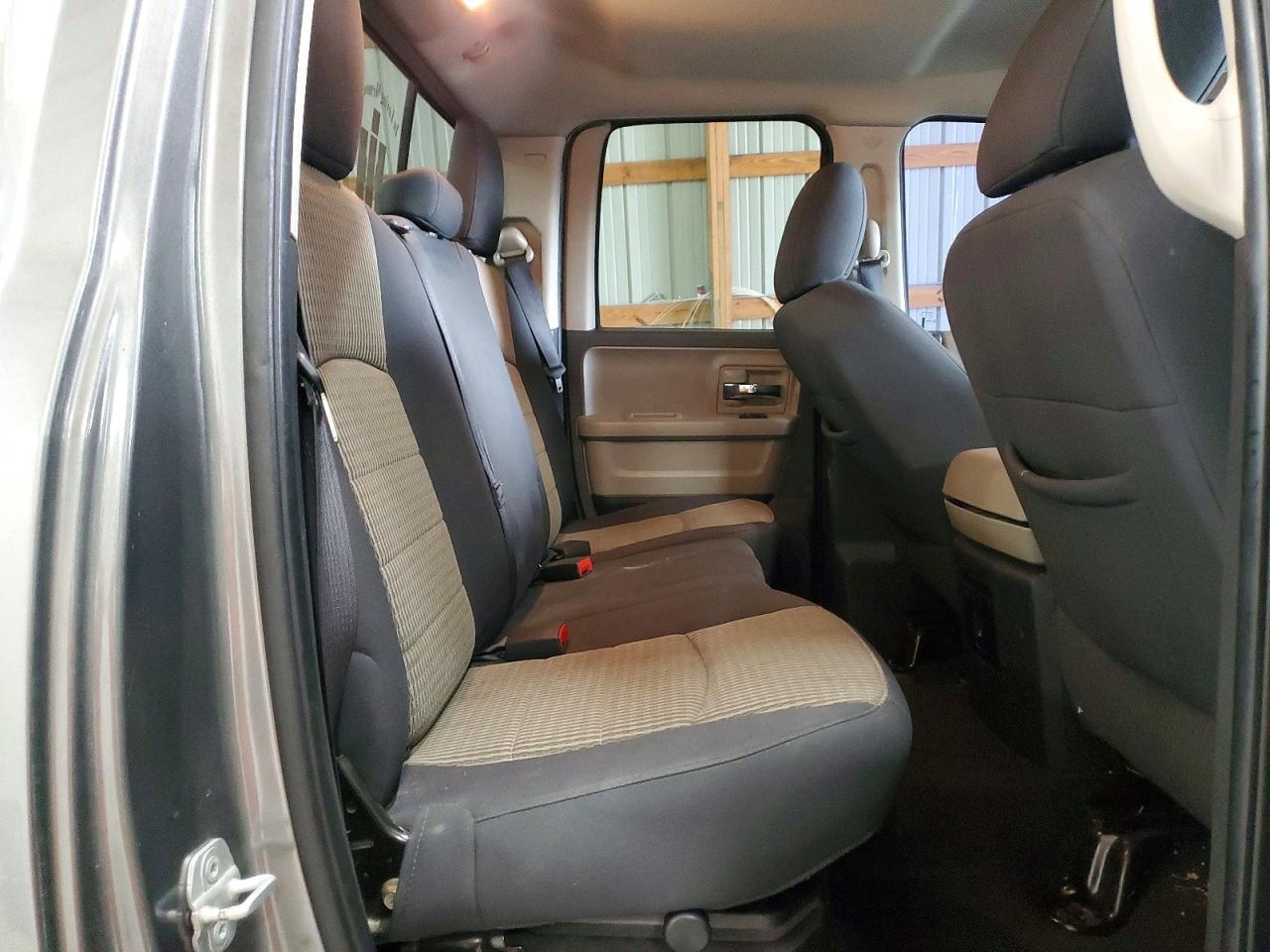 2012 Dodge RAM 1500 SLT