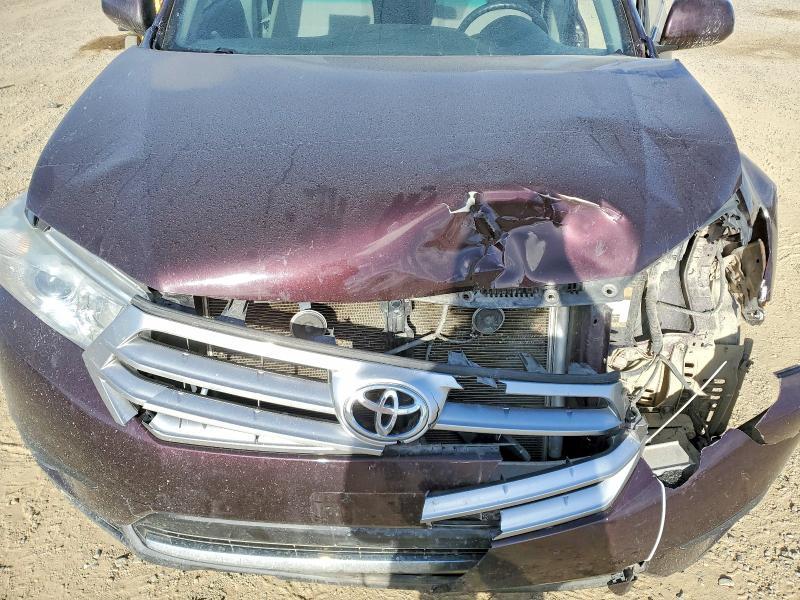 2013 Toyota Highlander Base