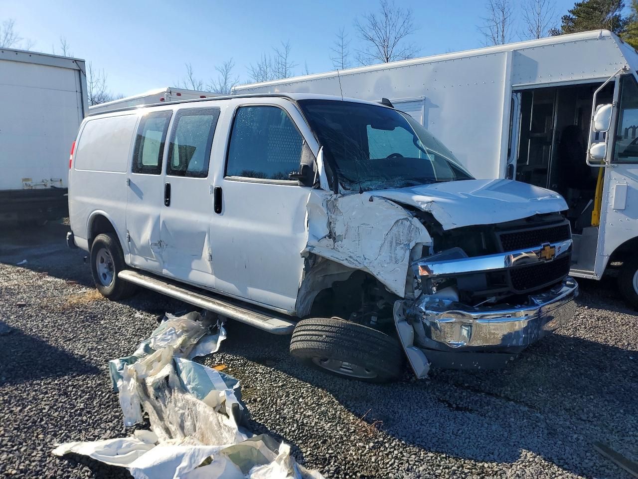 2025 Chevrolet Express G2500