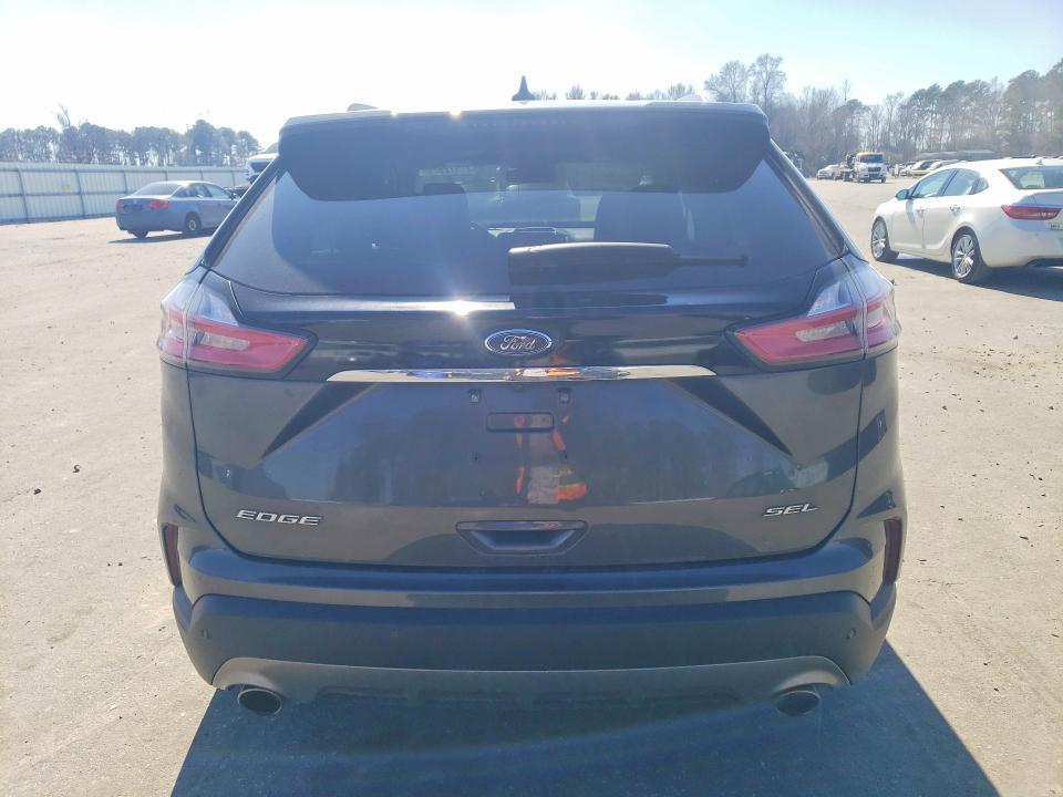 2020 Ford Edge sel