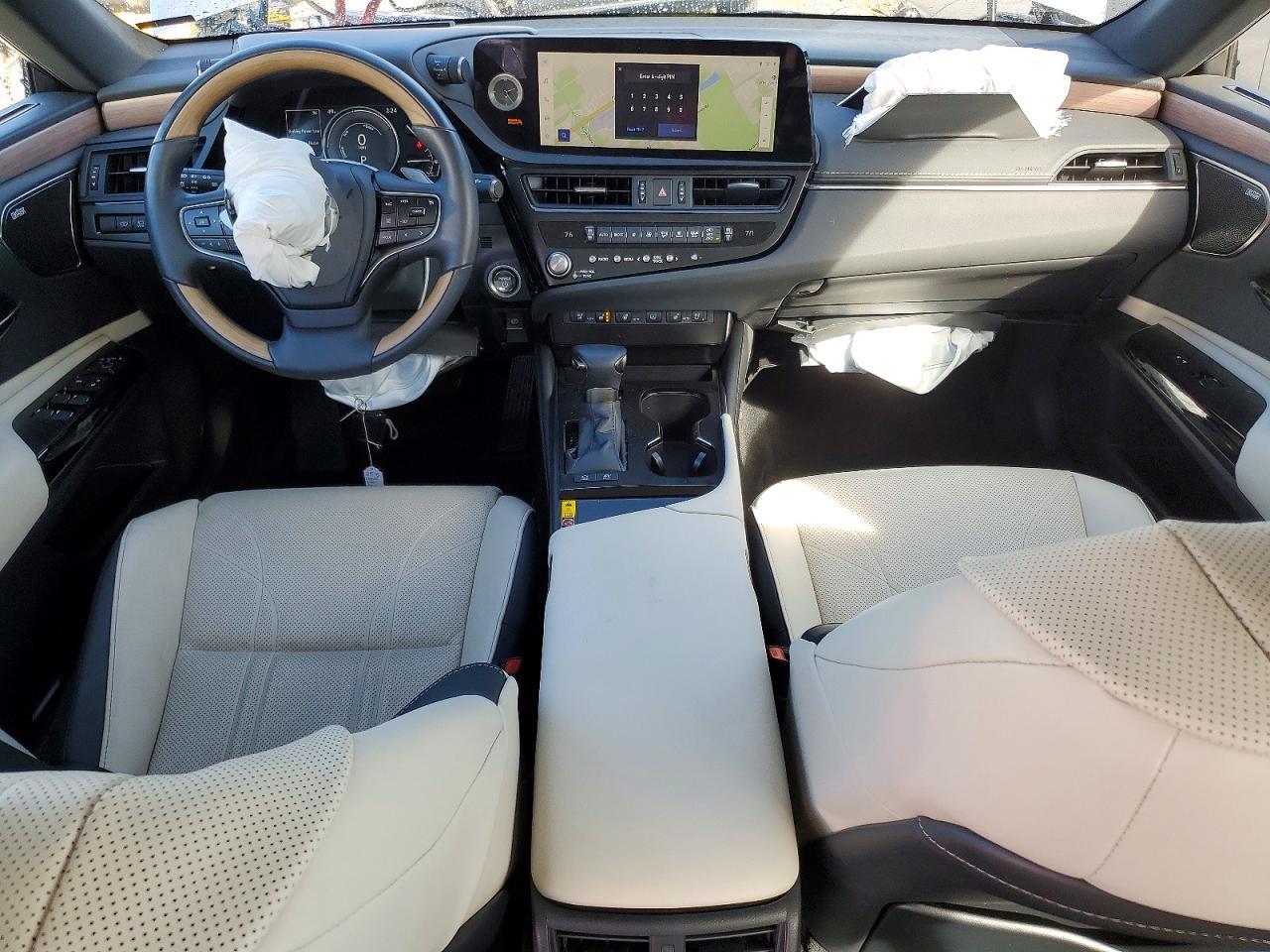2025 Lexus Es 300