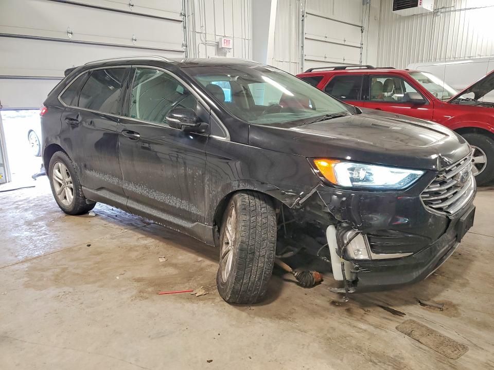 2019 Ford Edge sel