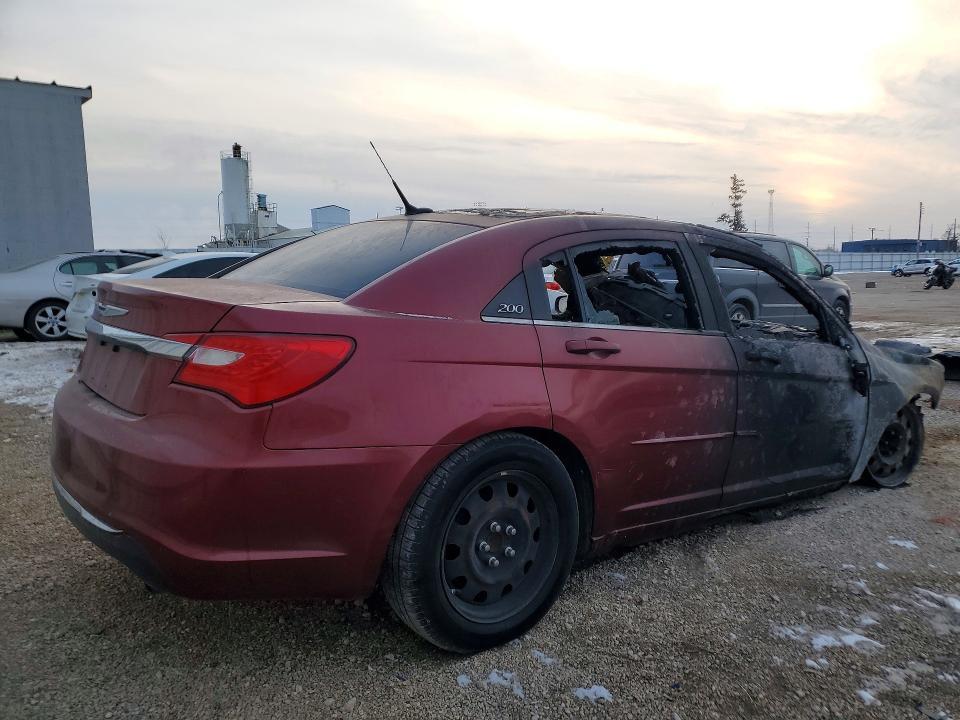 2013 Chrysler 200 lx