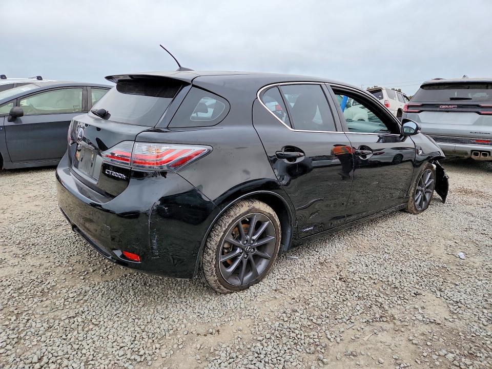 2013 Lexus Ct 200h Base